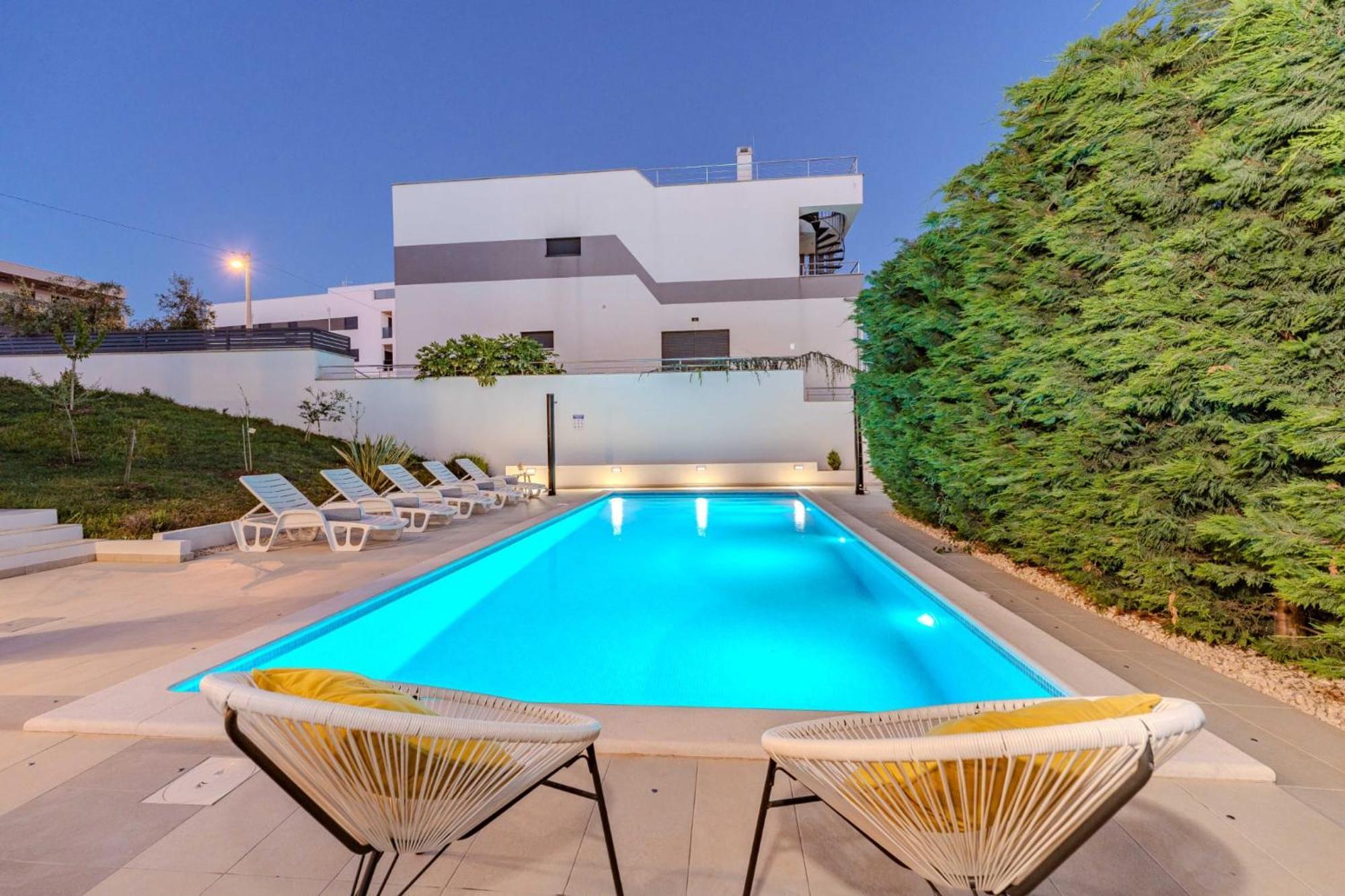 Deluxe Carlotta Apartman *